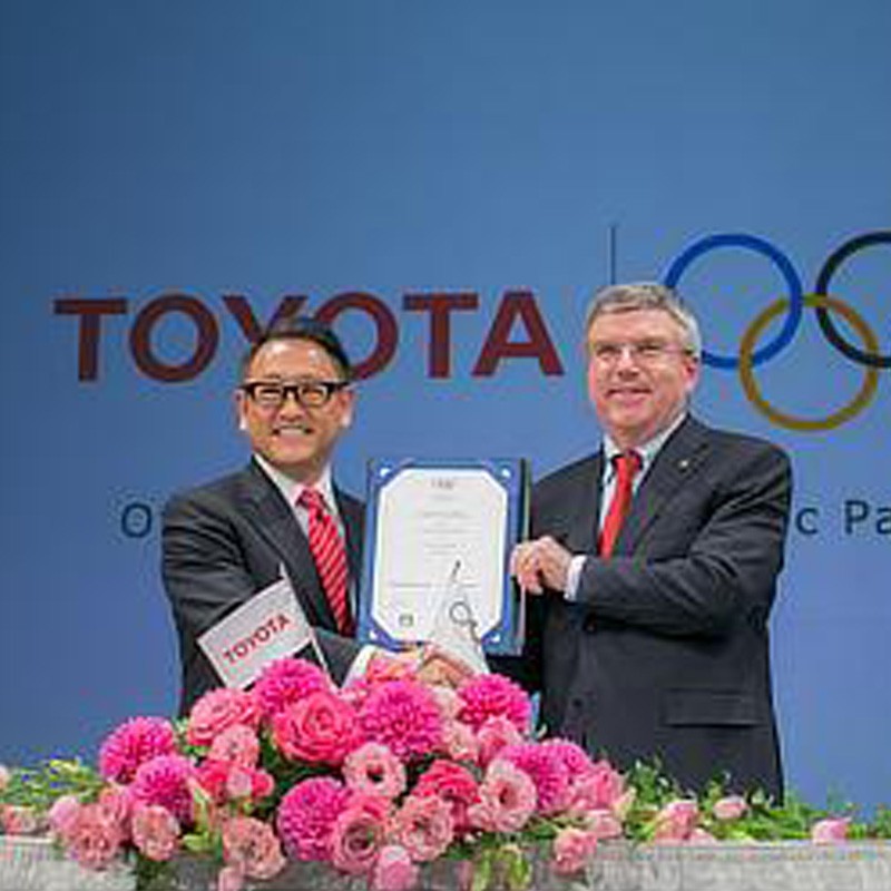 President Akio Toyoda ja Rahvusvahelise Olümpiakomitee (ROK) president